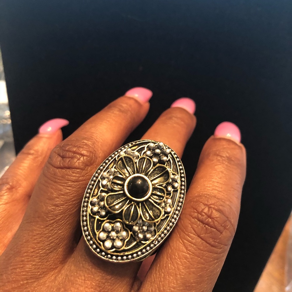 Women’s Fashion Rings